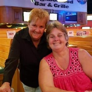 Meet your Posher, Vickie